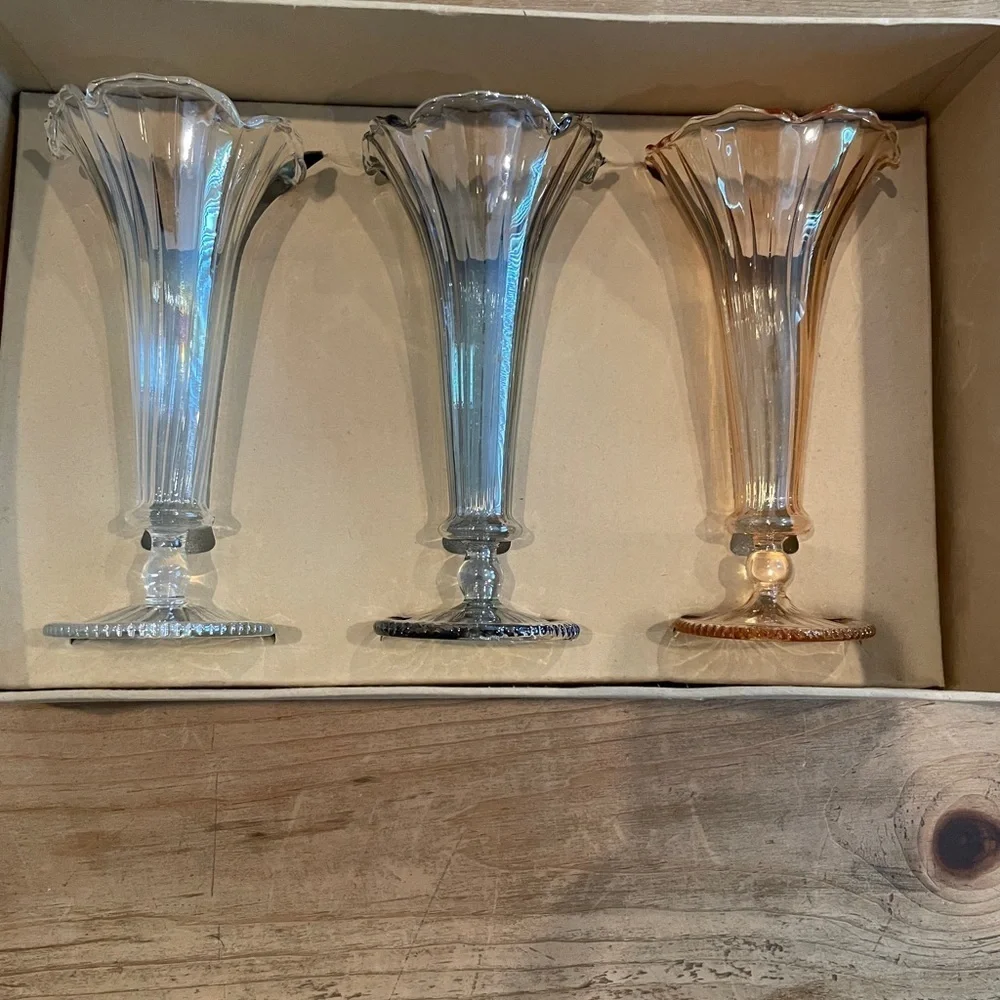Cost Plus World Market 3 Parisian Bud Vases  beveled glass blue peach white